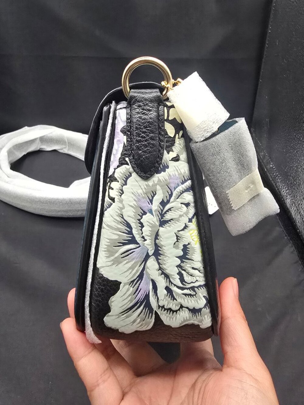 Coach Georgie Shoulder Bag in Signature Canvas with Kaffe Fasse Print 6020 - Picture 4 of 11